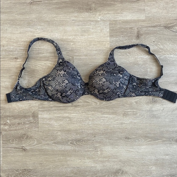 Bali Other - Bali Lace Underwire Bra - Black and Cream